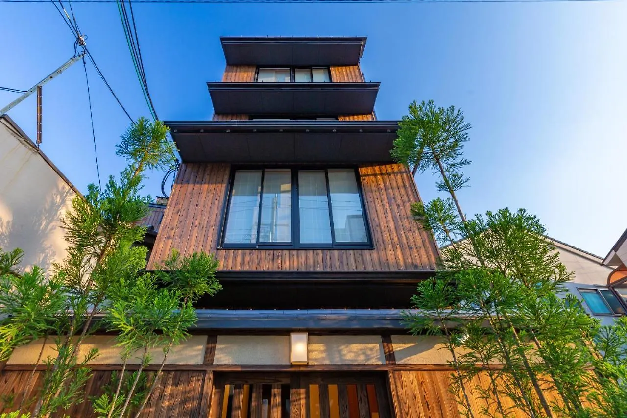 KAREN Kyoto Higashiyama location